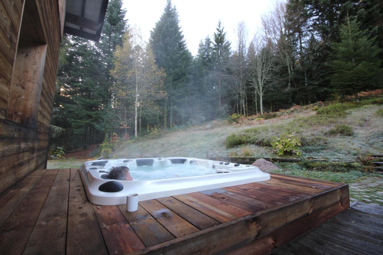 Le Chalet De Valentine Bed & Breakfast ว็องทรง ภายนอก รูปภาพ