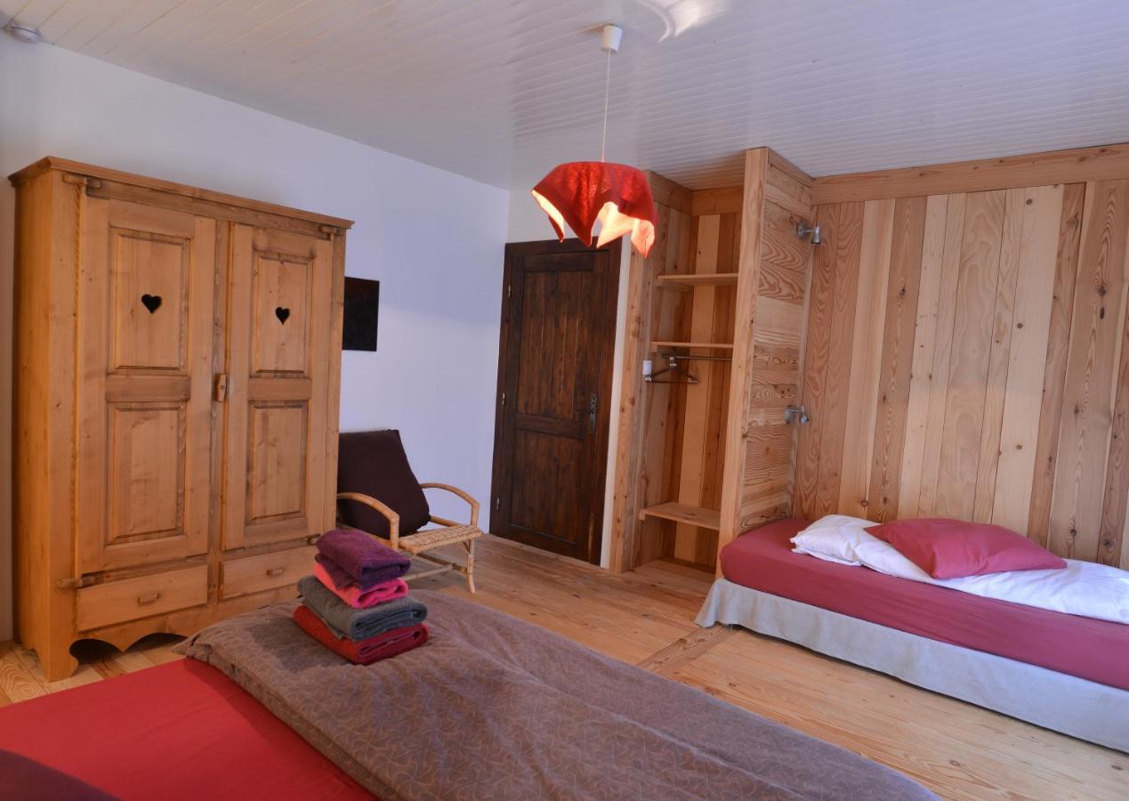 Le Chalet De Valentine Bed & Breakfast ว็องทรง ภายนอก รูปภาพ